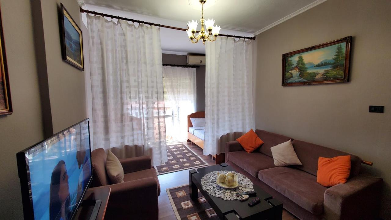 Metropolitan Apartments - City Center Тирана Экстерьер фото