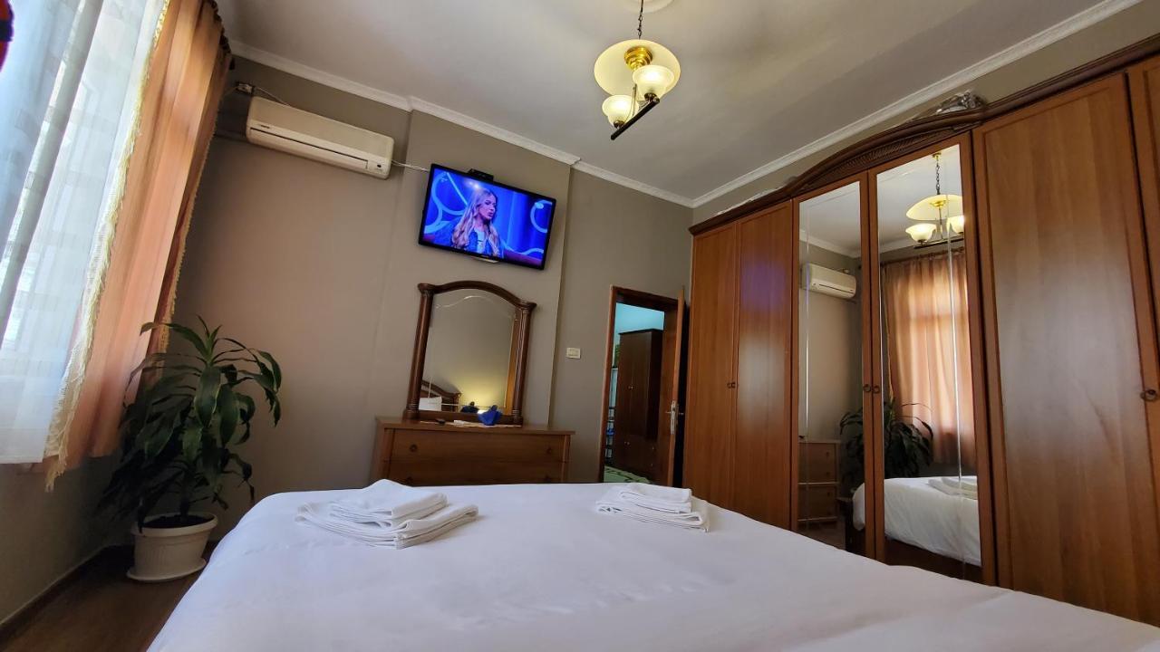 Metropolitan Apartments - City Center Тирана Экстерьер фото