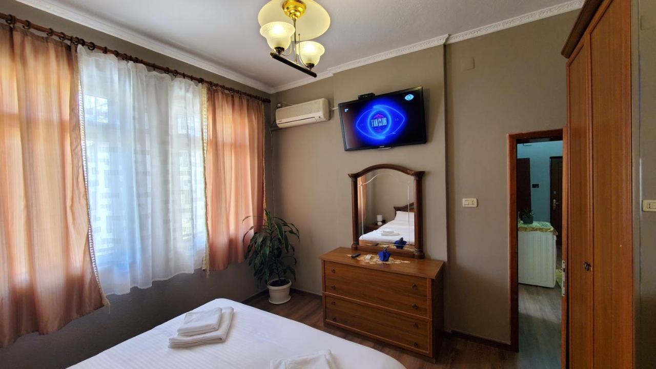 Metropolitan Apartments - City Center Тирана Экстерьер фото